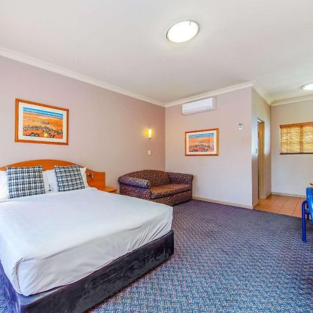 Quality Inn Penrith Sydney Exterior photo